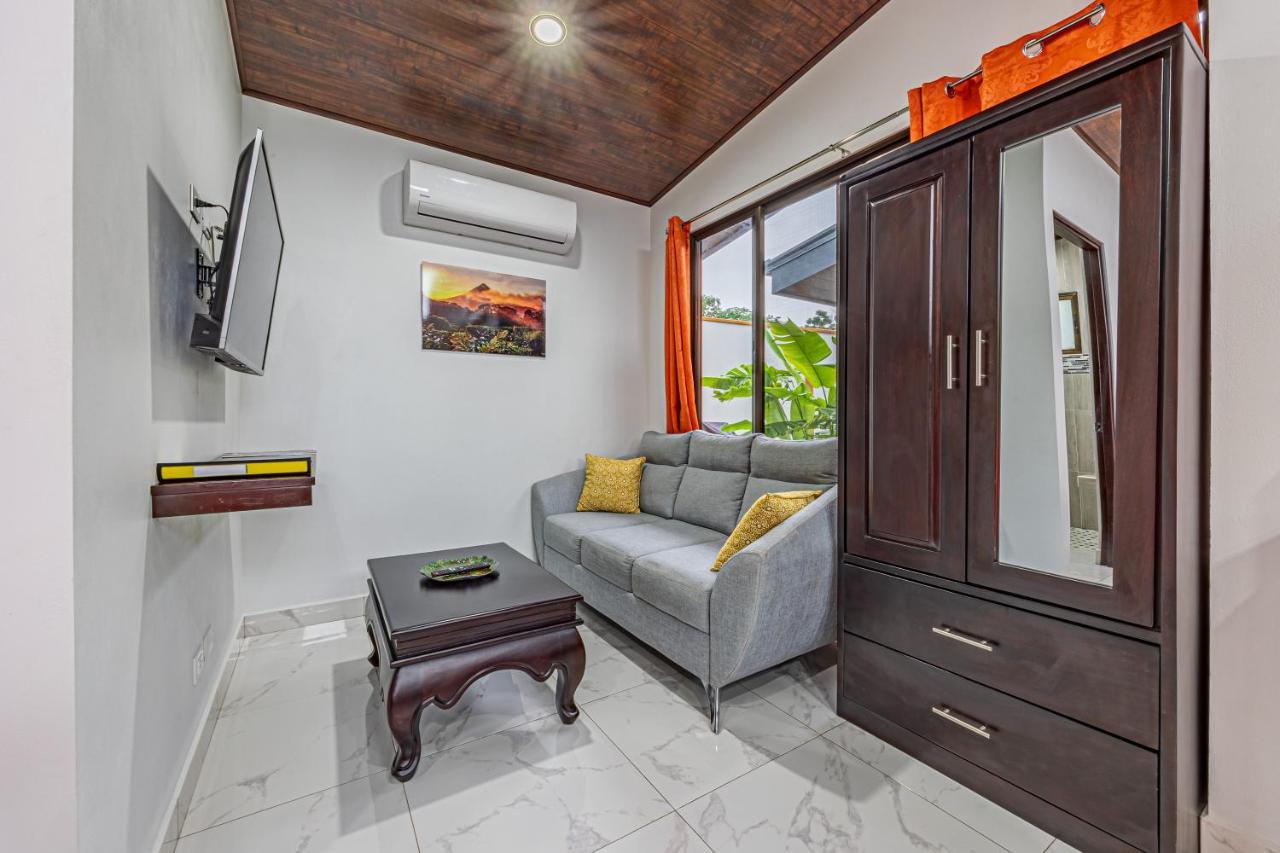 Shalom Chamo Villas Увита Экстерьер фото