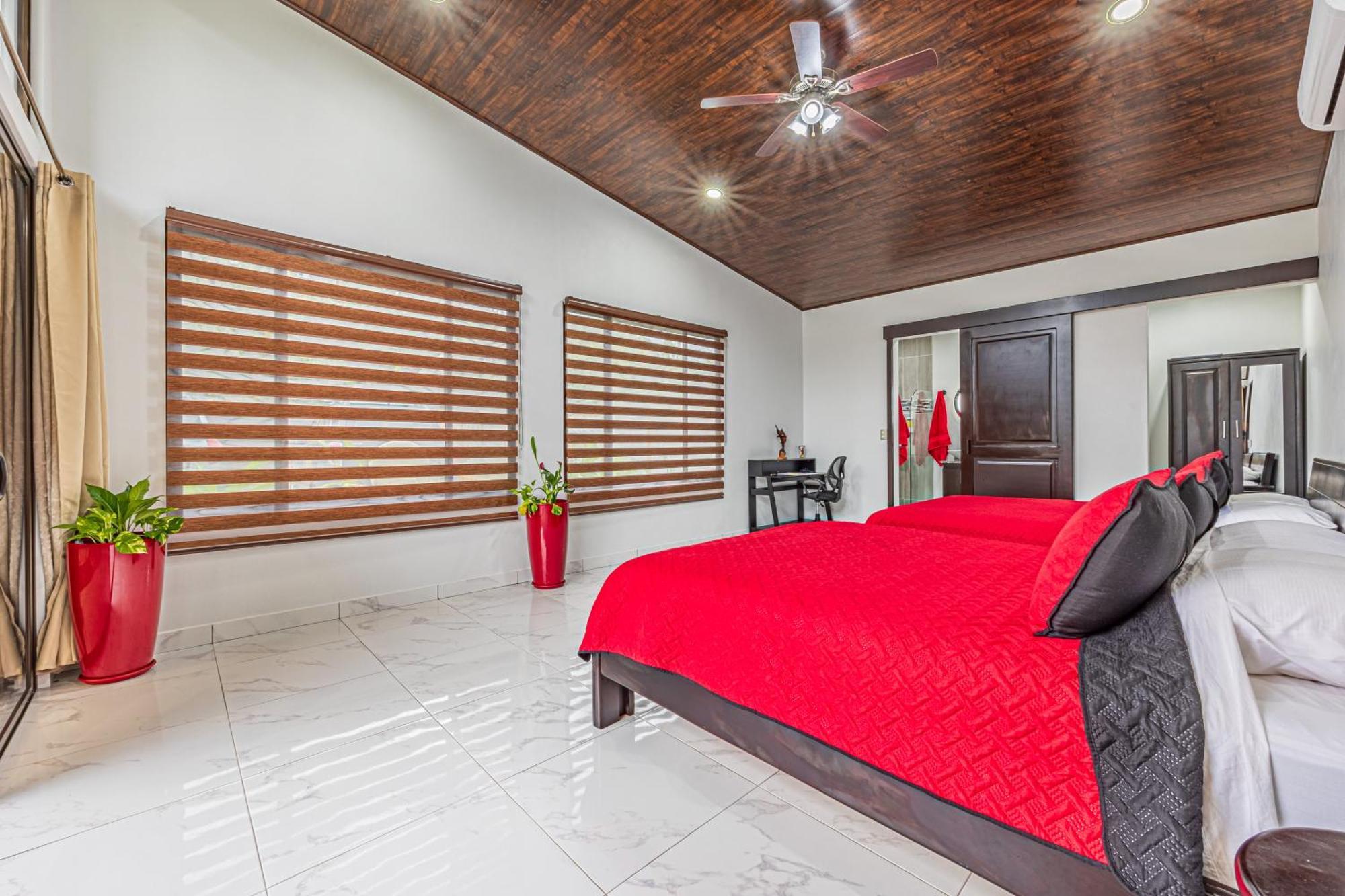 Shalom Chamo Villas Увита Экстерьер фото