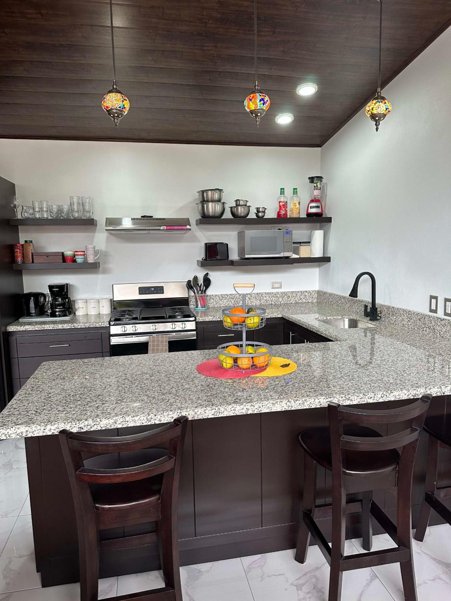 Shalom Chamo Villas Увита Экстерьер фото